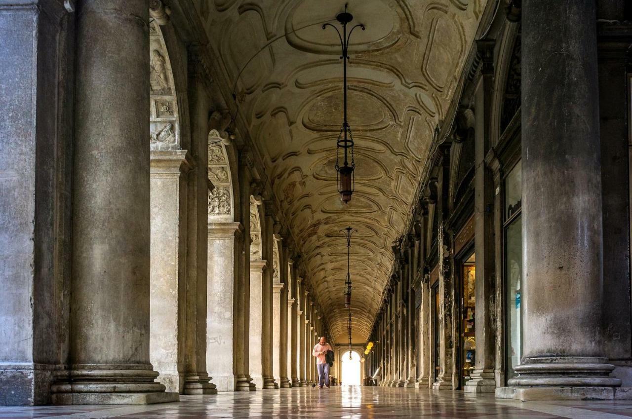 Ca' Fenice 1921 Venesia Bagian luar foto